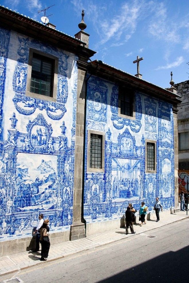 Город Азулехос выставил на всеобщее обозрение самое красивое превратив улицу в произведение искусства