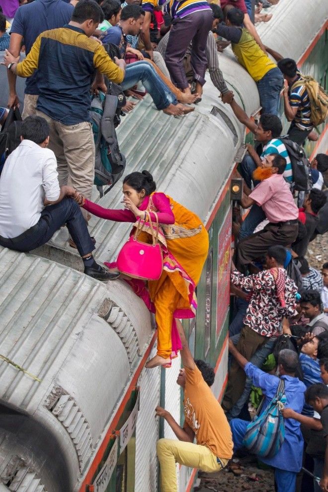 Как выглядит час пик в Бангладеше