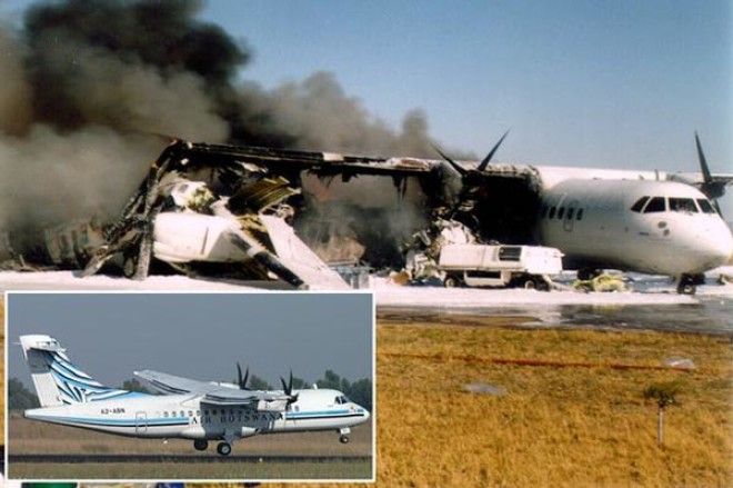 Разбитый самолёт авиакомпании Эйр Ботсвана
