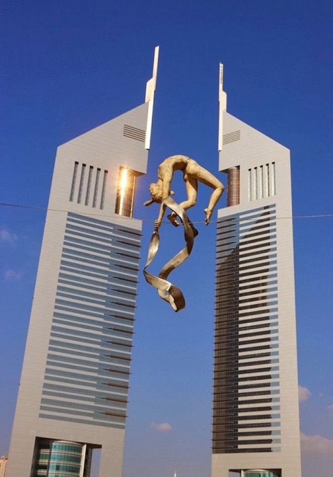 10 скульптур зависших в воздухе вопреки гравитации