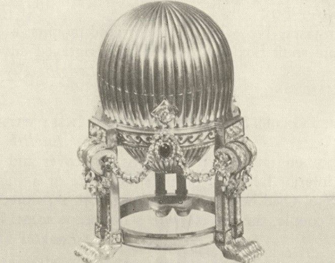 Яйцо Фаберже br подарок императора Александра III супруге Марии Федоровне на Пасху в 1887 году Фото borisliebkindlivejournalcom