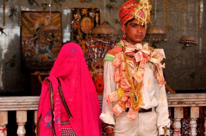 неравные браки Азии девочки Азии рано выходят замуж