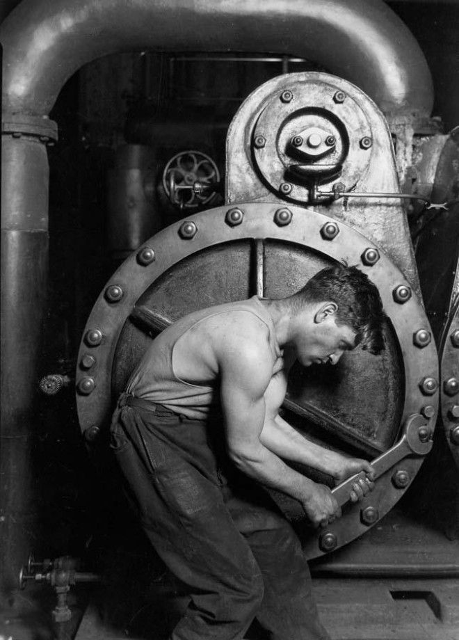 16 самых впечатляющих кадров жизни американских рабочих начала XX века