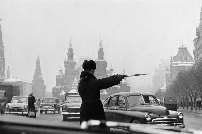 Регулировщик Москва Красная площадь 1962 год Автор Юрий Абрамочкин