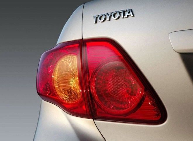 История Toyota от ткацких станков к автомобилям