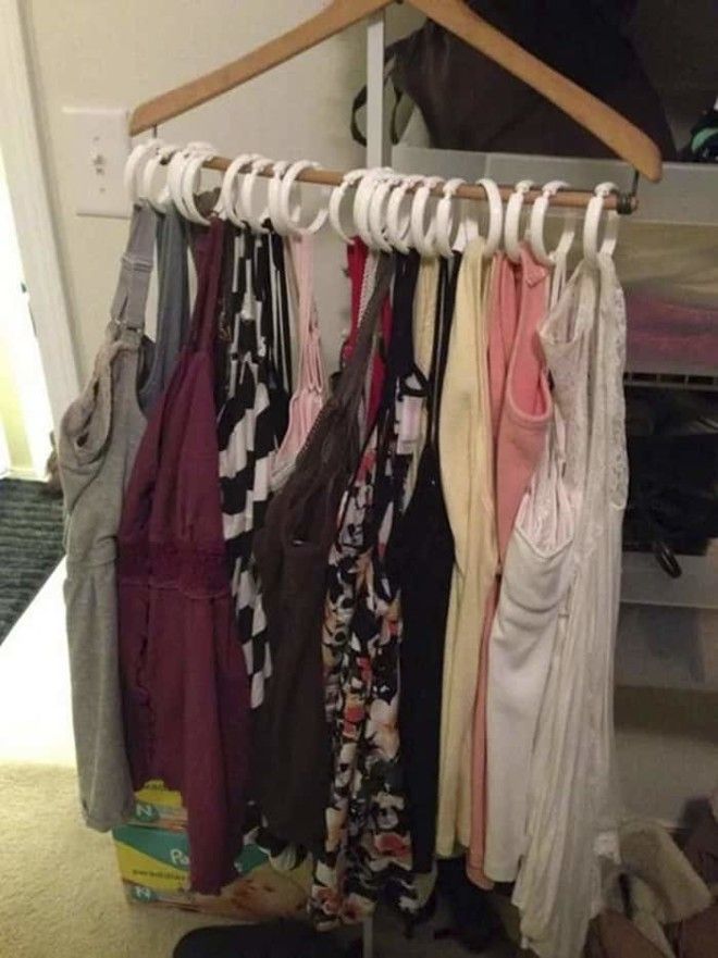 How To Fit All Your Tank Tops On A Single Hanger