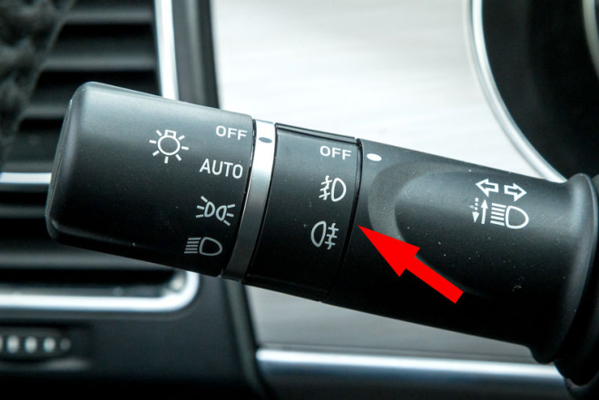 SА вы знаете для чего эти кнопки в автомобиле