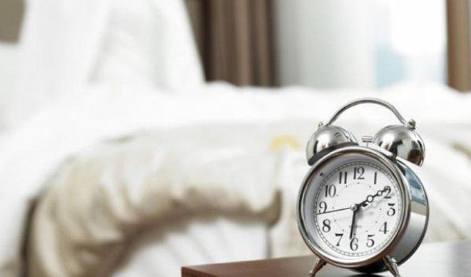 SB10 способов научиться быстро вставать рано