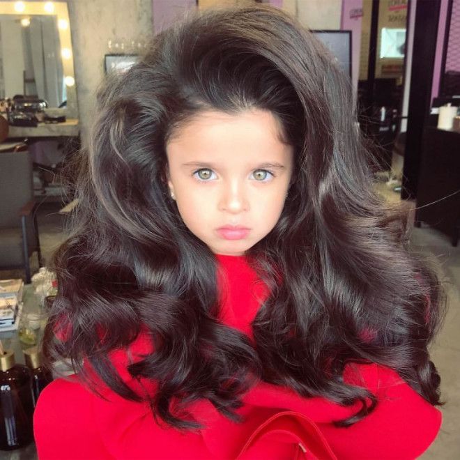 5летняя девочка ставла звездой Инстаграма изза ее шикарных волос Миа Афлало Mia Aflalo