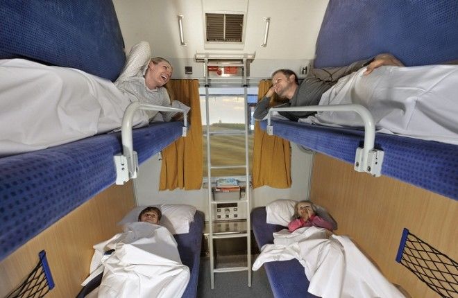Купе спальных вагонов в поездах дальнего следования Канада