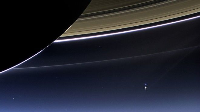 S5 космических фото на которых ты увидишь насколько наша Земля маленькая