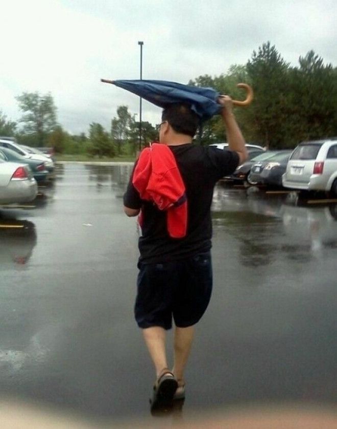 Этот таинственный зонтик Фото MetDaan