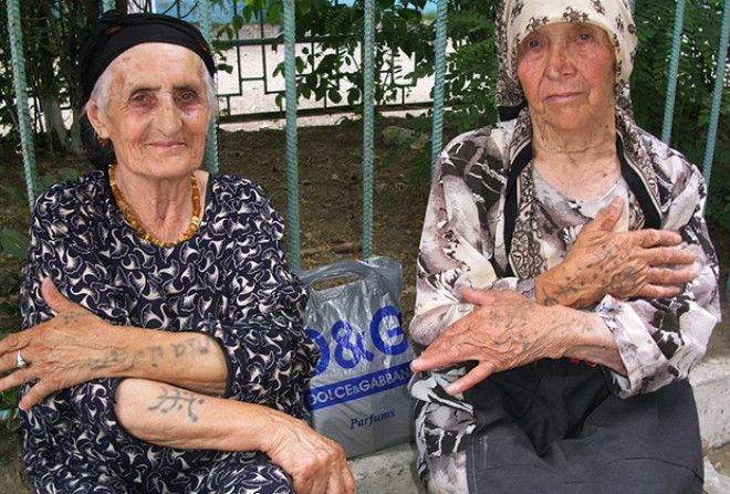 S4 факта о том как работают татуировщики в Дагестане