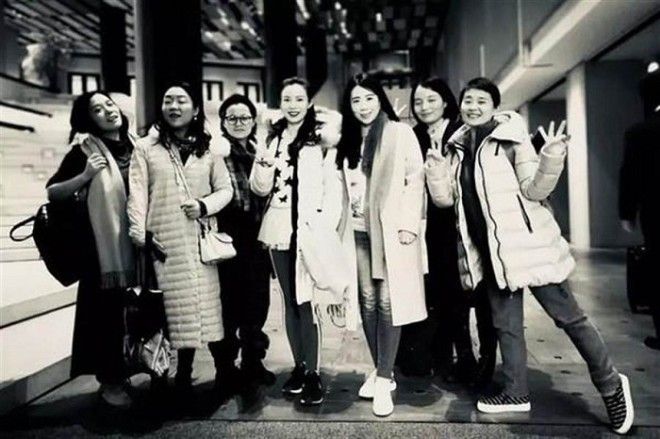 В 2008 г семь девчонок встретились в одной из редакций и стали самыми лучшим подругами Фото chinatimescom