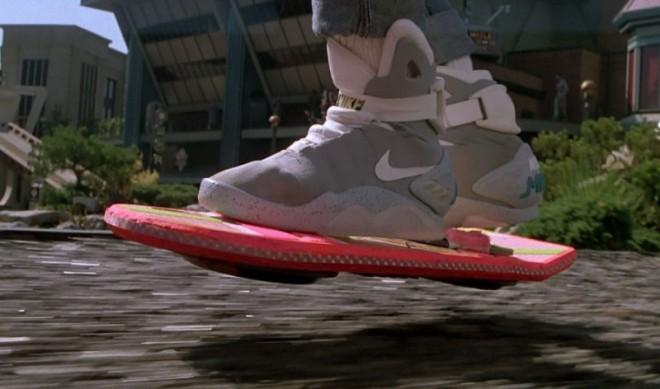 Lexus представил летающий скейтборд из  фильма Назад в будущее