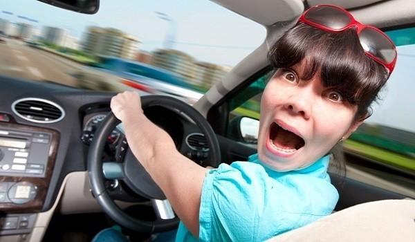 Полезные советы, как избабиться от страха водить автомобиль.