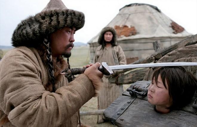 Чингисхан был не просто жестоким, а очень жестоким человеком.
